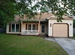 8424 Waltham Rd, North Charleston, SC 29406