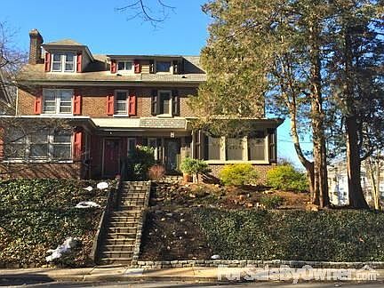3rd image of 1418 Lovering Ave