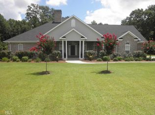 1217 E Hampton Dr, Statesboro, GA 30461