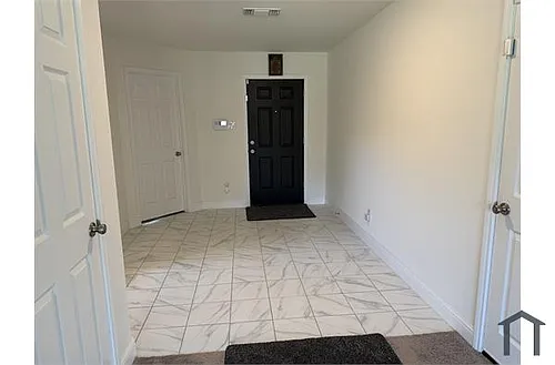 692 Jupe Way Photo 1