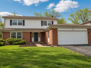 18135 Cherrywood Ln, Homewood, IL 60430