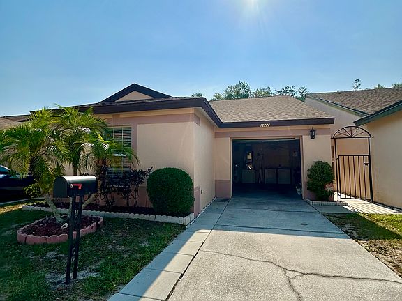 5th image of 8622 Villa Largo Dr #1