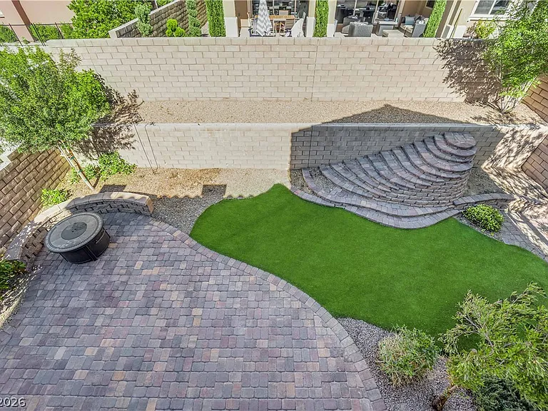 455 Astillero St — Photo 34