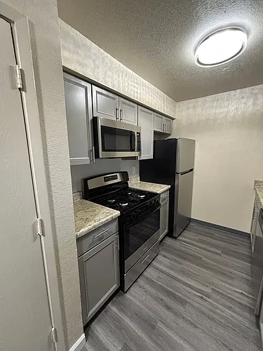 Sierra View Apartments Photo 1