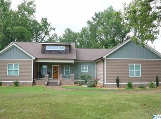 1135 Nanceford Rd SW, Hartselle, AL 35640