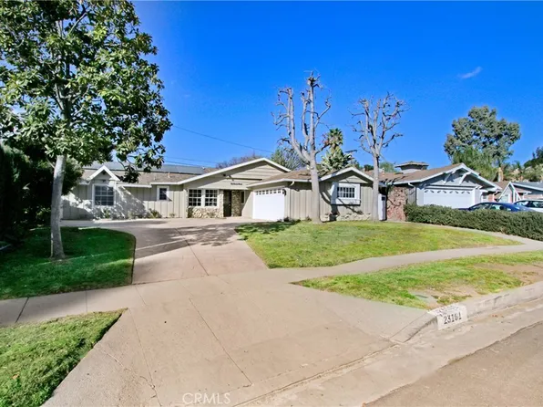 23101 Gainford St, Woodland Hills, CA 91364