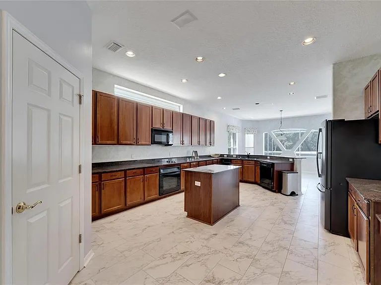 17904 Cachet Isle Dr — Photo 17