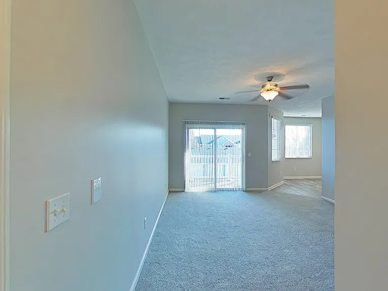 Landings At Beckett Ridge — Photo 39