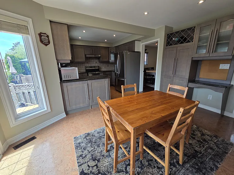 59 Foxhill Dr — Photo 20