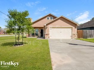 3801 Jackson St, Santa Fe, TX 77517