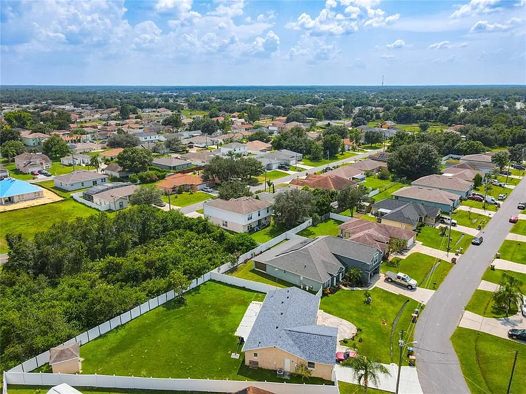 853 Blanc Ct — Photo 9
