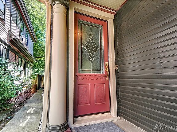 3rd image of 344 Park Dr