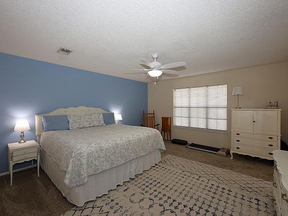 4th image of 235 Spring Branch St