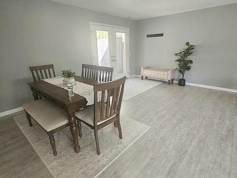 30 England Rd — Photo 8