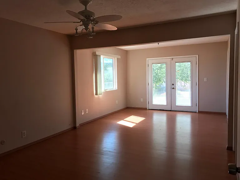 4113 Chama St NE — Photo 2