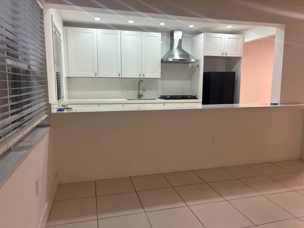 20310 NE 2nd Ave APT 19, Miami Gardens, FL 33179