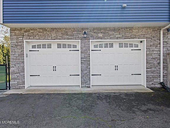 5th image of 443 Bennetts Mills Road