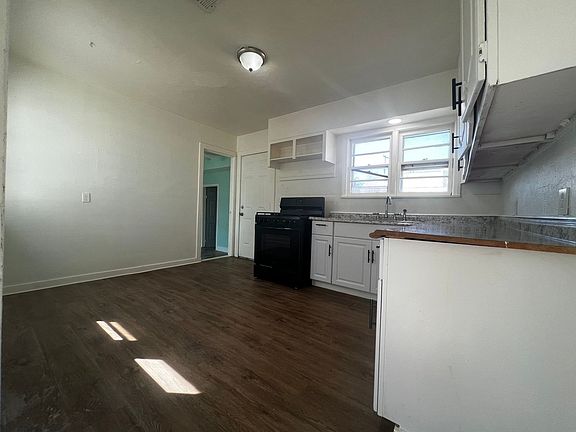 5th image of 1916 61st St #1
