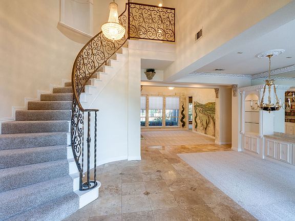 3rd image of 7012 Shalimar Ct