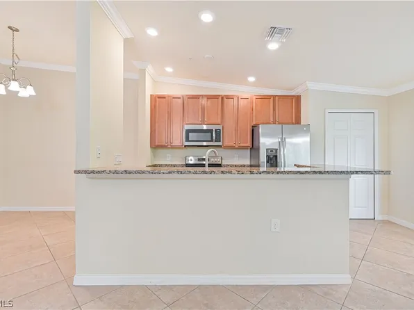 13671 Julias Way APT 1224, Fort Myers, FL 33919