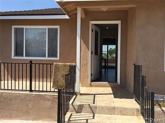 5th image of 15878 Rose Ave