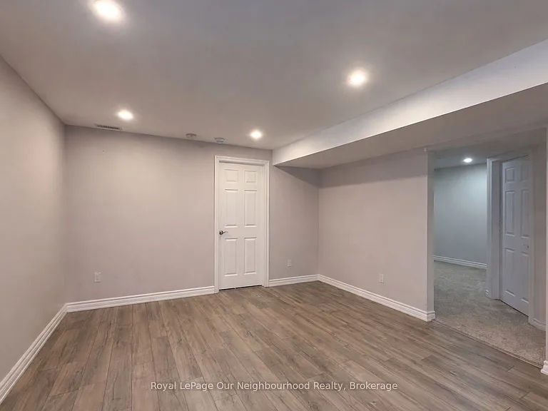 5 McIntosh Cres — Photo 20