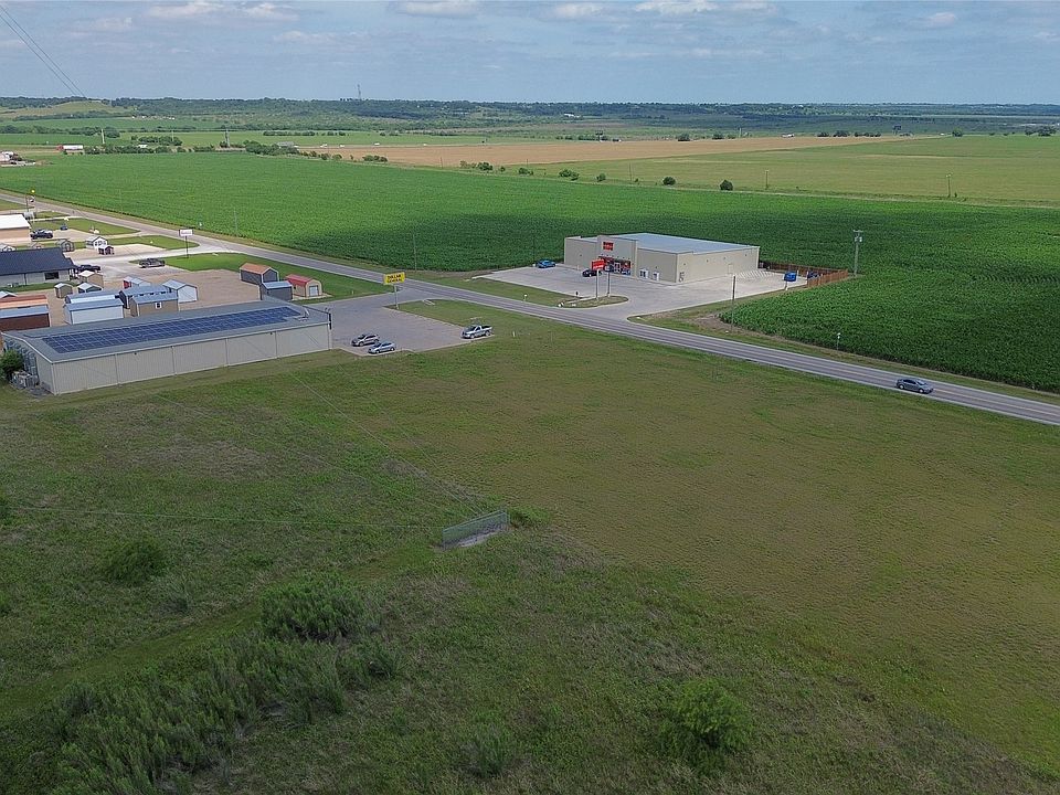 1st image of E Main St