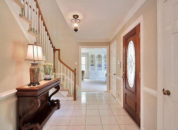 5th image of 1800 Salisbury Dr