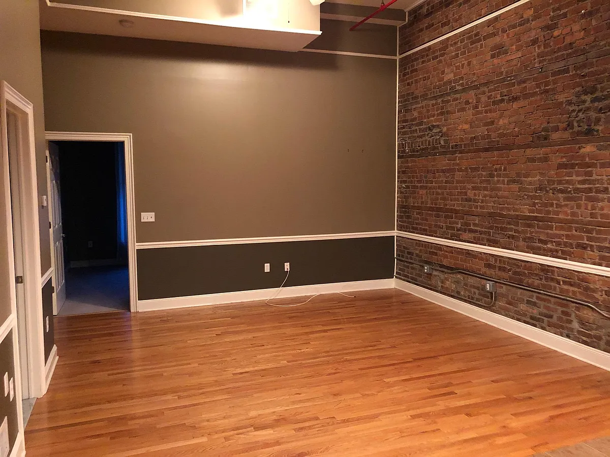 Building Photo - 16 Washington St #306