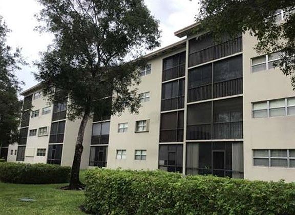 3rd image of 550 SW 137th Ave Unit 408