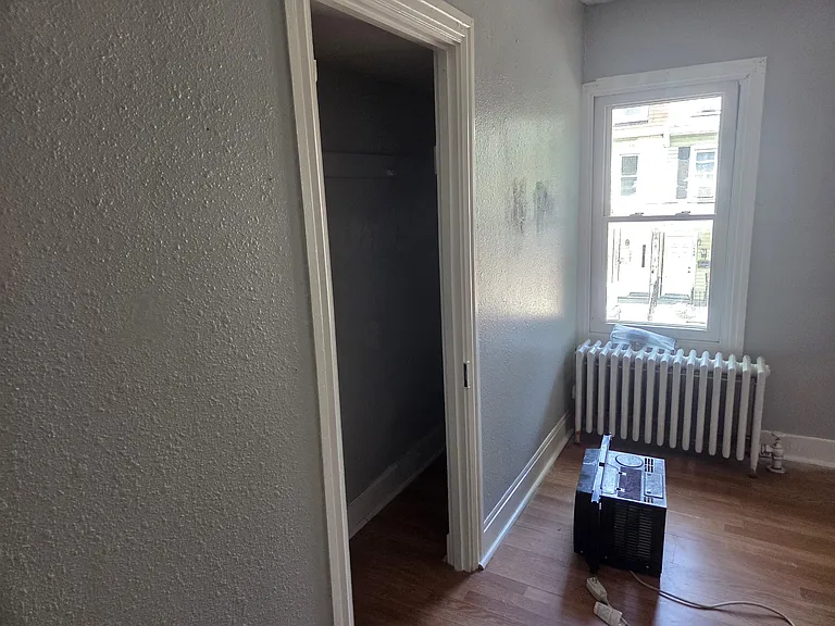 1407 Liberty St — Photo 16