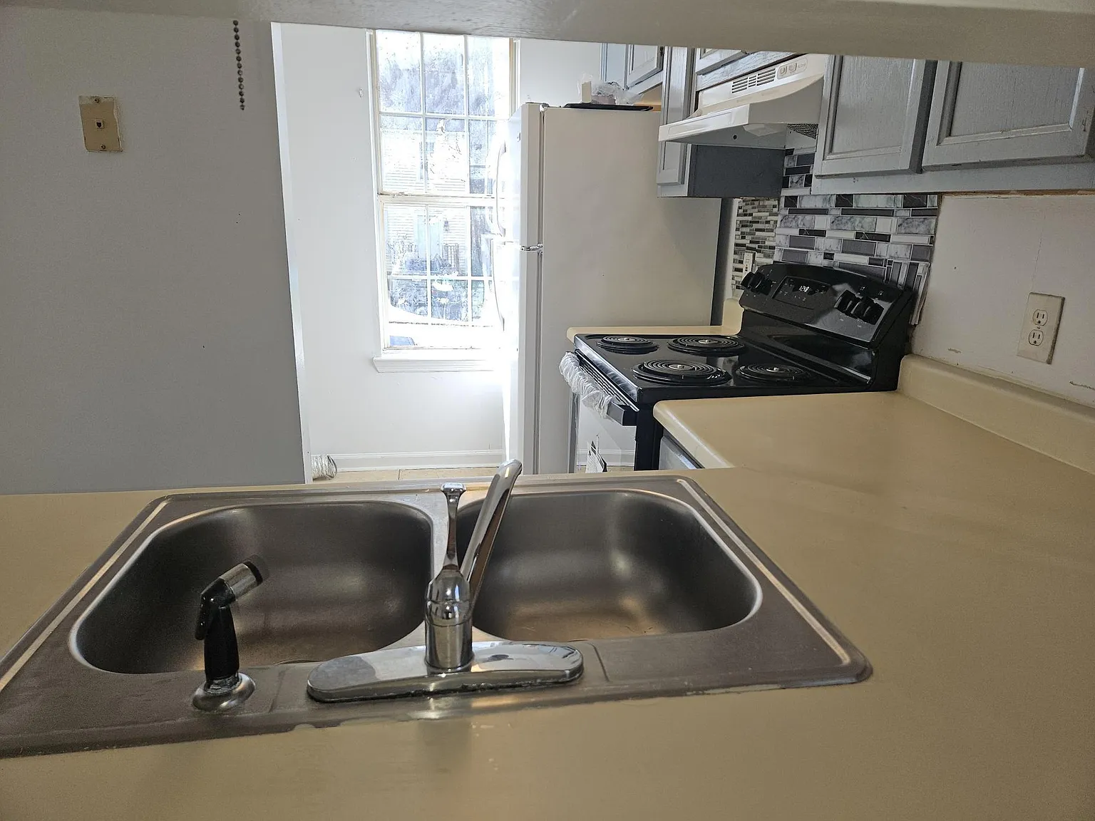 3490 Kingswood Trl — Photo 2