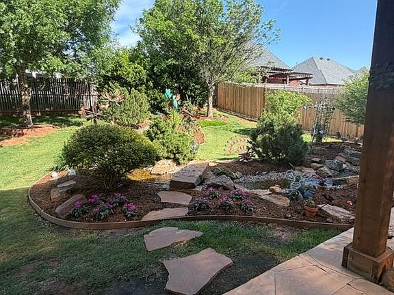 4th image of 3106 Hampshire Ln