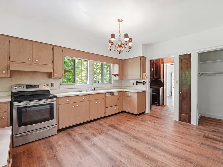 3107 Dato Ave — Photo 6
