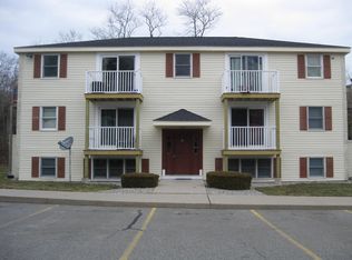 60 Phillips St FLOOR 3, Attleboro, MA 02703