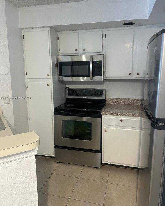 1st image of 3310 N Pinewalk Dr N #1814R