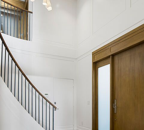 4th image of 1347 Palisades Beach Rd