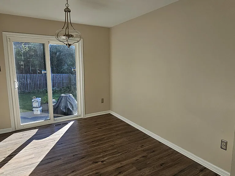 17519 Longview Ln — Photo 14