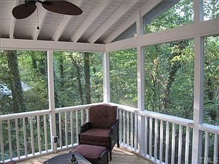 5th image of 3120 Oxford Dr