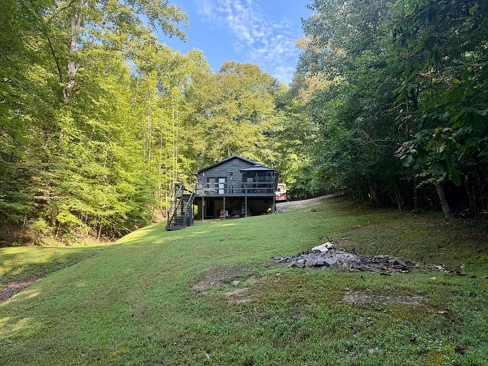 1st image of 204 Black Fox Rd