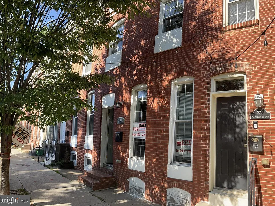 229 N Milton Ave