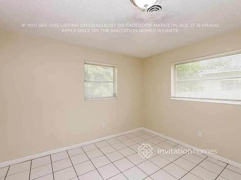 9413 SW 53rd St — Photo 14