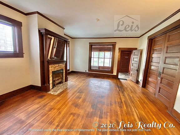 2nd image of 324 W 4th St APT 1