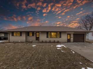 118 S Eagle St, Belle Plaine, MN 56011