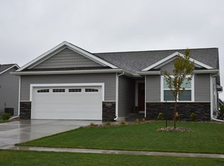 2112 NW Boulder Ridge Ln, Ankeny, IA 50023