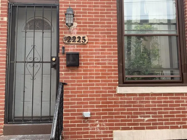 2225 N Carlisle St, Philadelphia, PA 19132