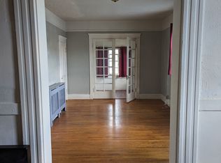 708 Central Ave SE APT 4, Albuquerque, NM 87102