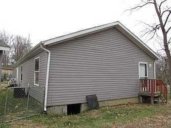 2nd image of 407 W Harris St
