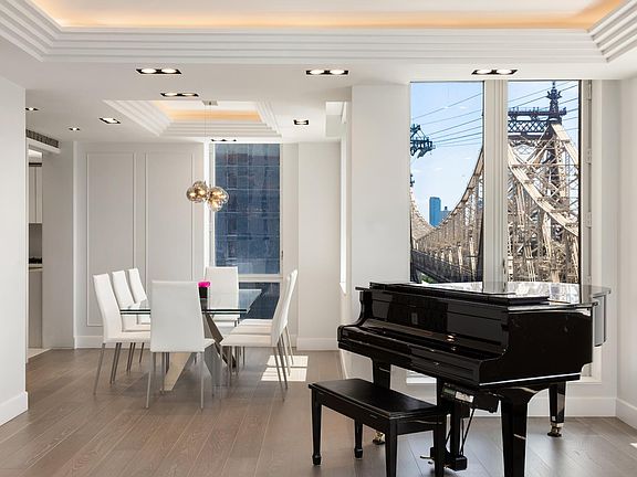 3rd image of 401 E 60th St #14AB