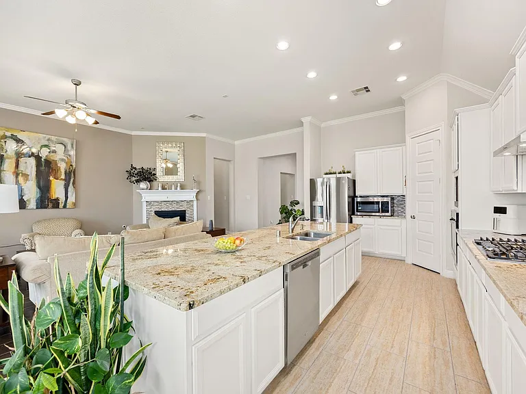 25819 Oakwood Knoll Dr — Photo 7